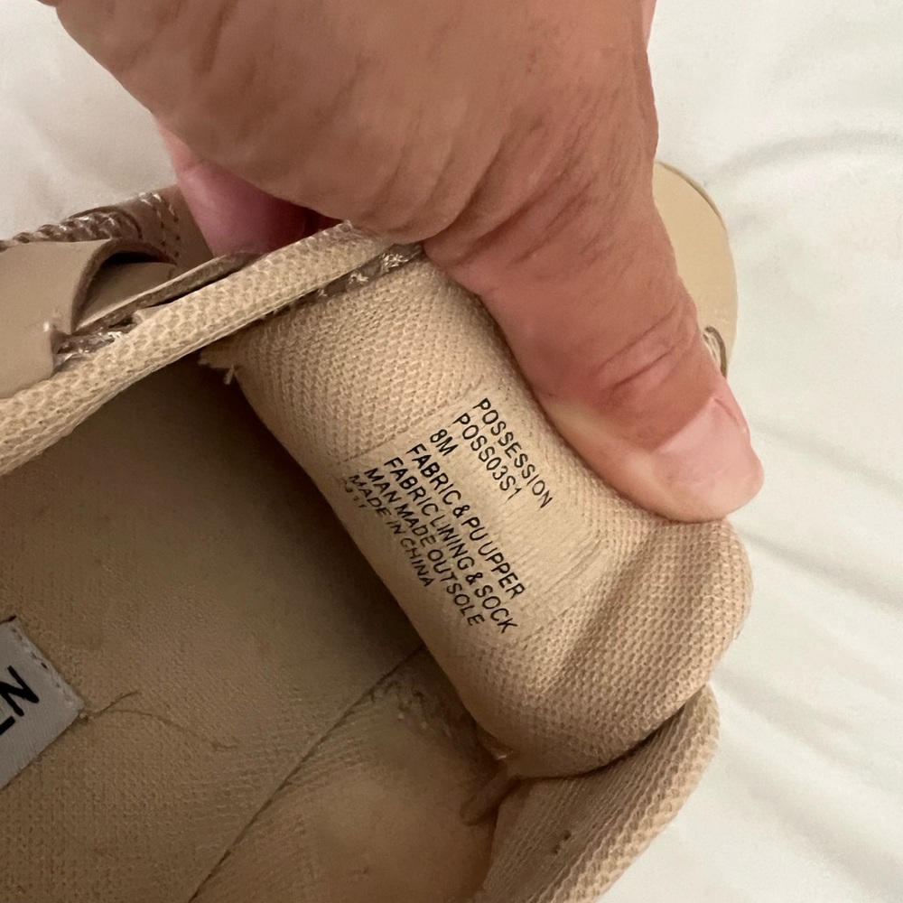 Steve Madden - Picture 5 of 7